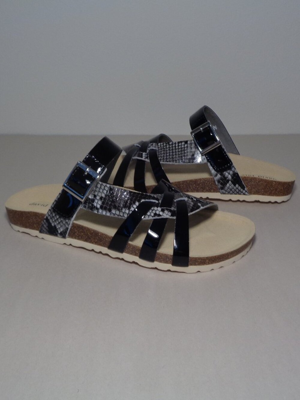David Tate Size 7 WW / WARM / Black / Patent Leather Sandals New Women's Shoes